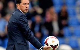 Besnik Hasi: Ông Wenger thiếu linh hoạt